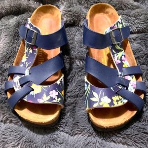 Birkenstock papillio (size 8)